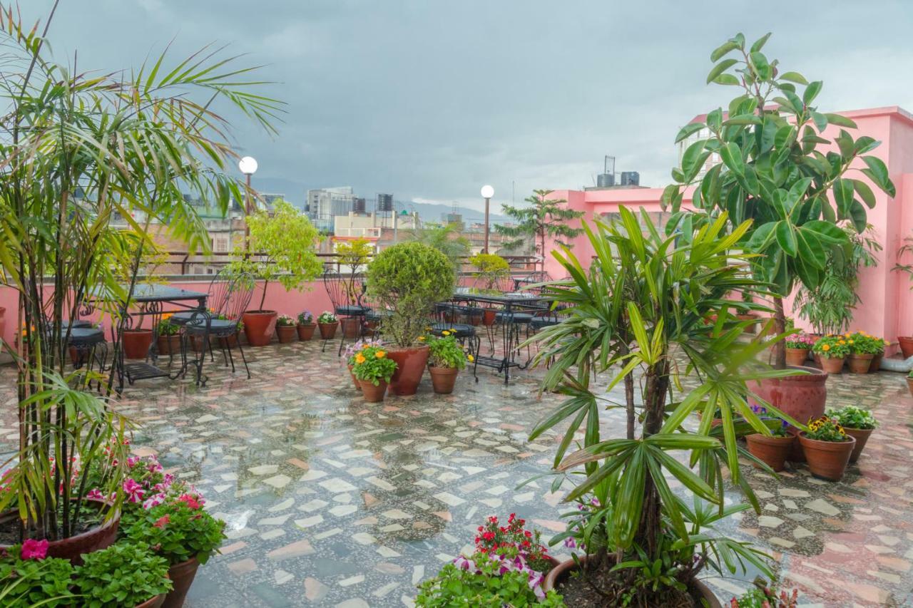Skyline Hotel Kathmandu Esterno foto