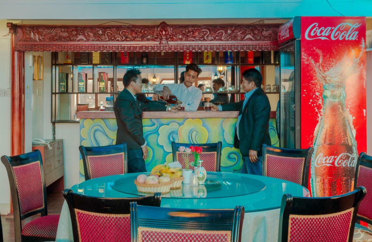Skyline Hotel Kathmandu Esterno foto